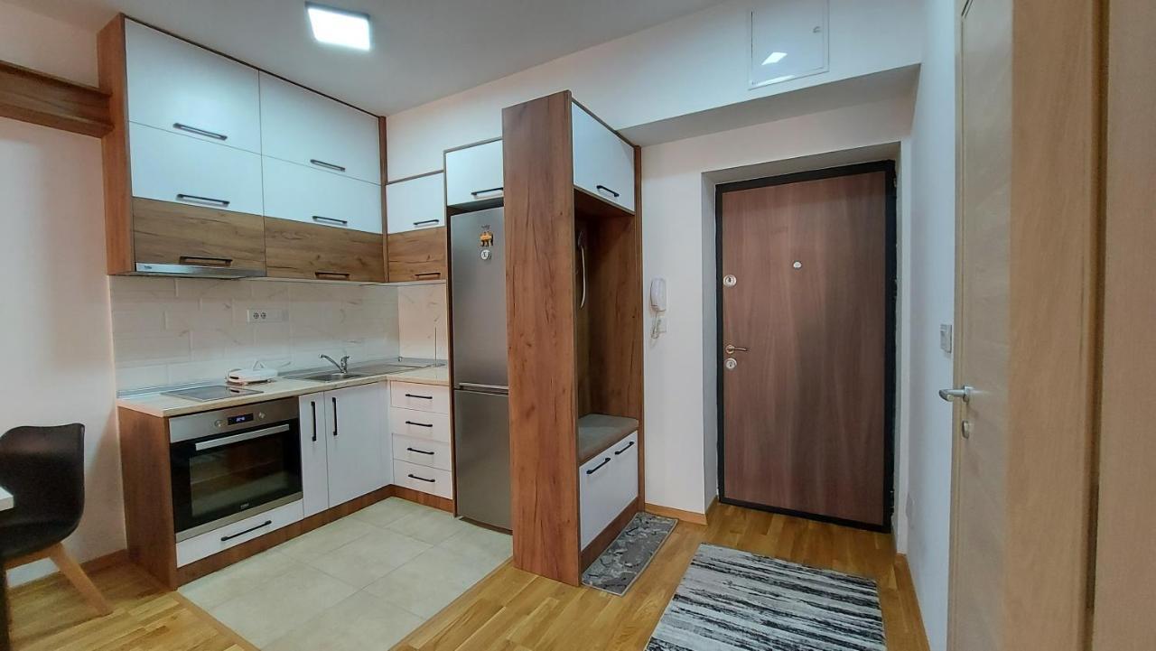 New Home In Skopie Exterior foto
